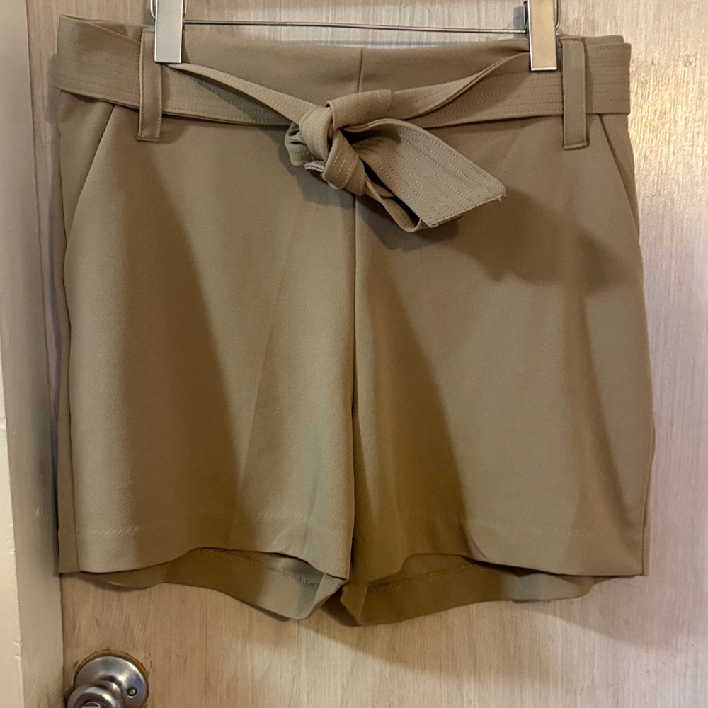 Tan Women's Botique Shorts with Belt